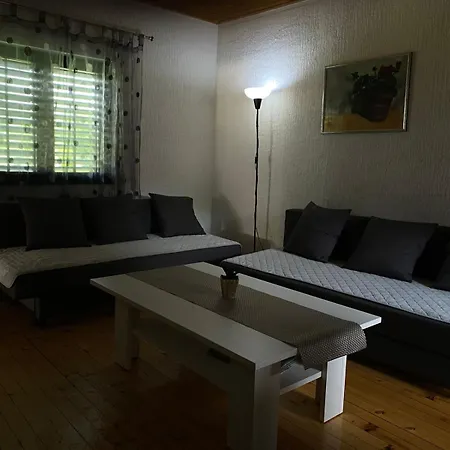 Casa de Férias Vikendica Drinski Dar Mali Zvornik