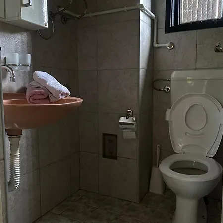 Vikendica Drinski Dar * Mali Zvornik