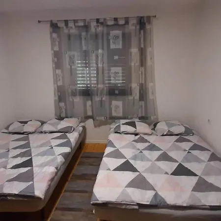 Vikendica Drinski Dar Casa de Férias *